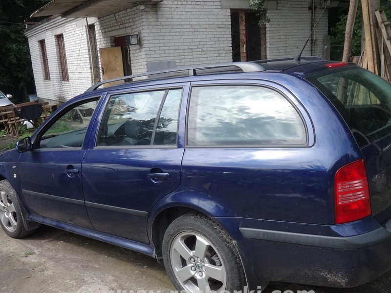ФОТО Бампер задний для Skoda Octavia  Львов