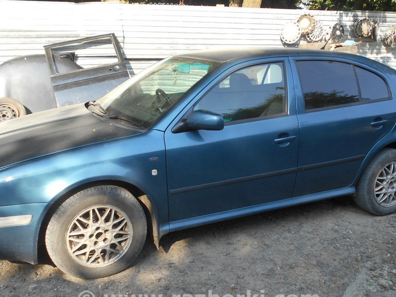 ФОТО Зеркало правое для Skoda Octavia  Львов