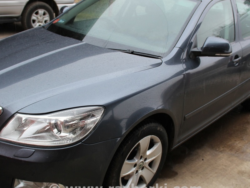 ФОТО Стекло лобовое для Skoda Octavia A5  Львов