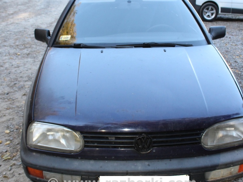 ФОТО Бампер задний для Volkswagen Golf III Mk3 (09.1991-06.2002)  Львов