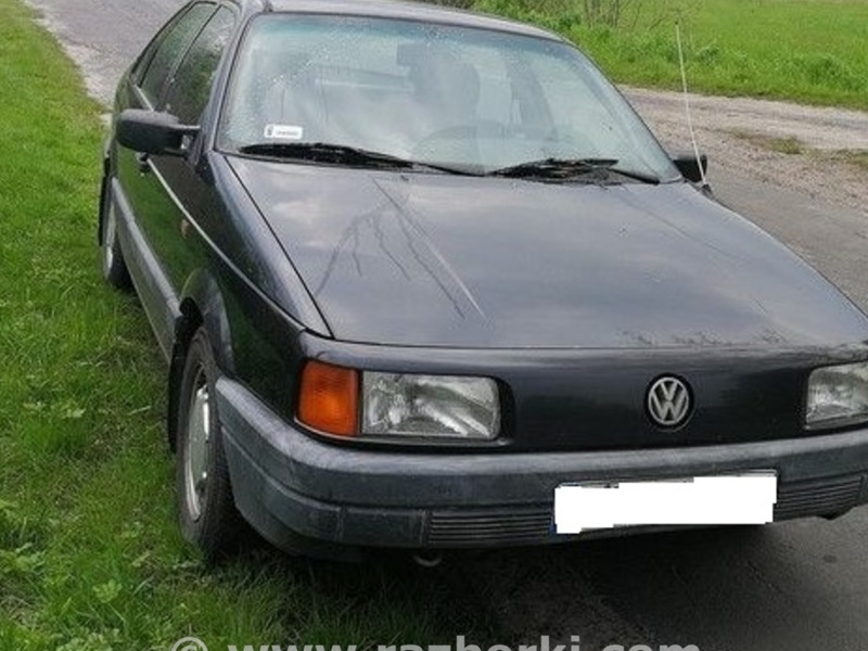 ФОТО Бампер задний для Volkswagen Passat B3 (03.1988-09.1993)  Львов