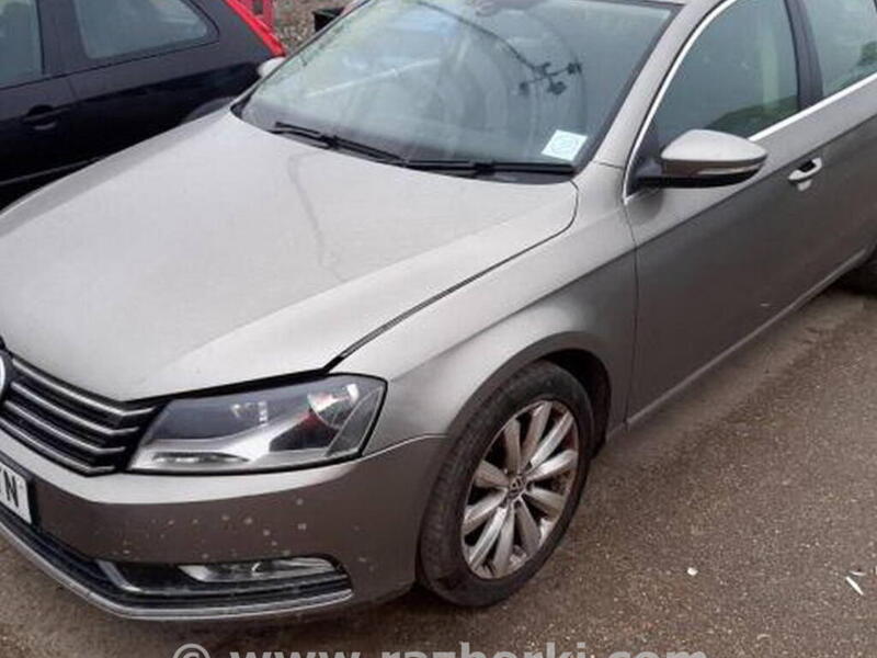 ФОТО Фары передние для Volkswagen Passat B7 (09.2010-06.2015)  Киев