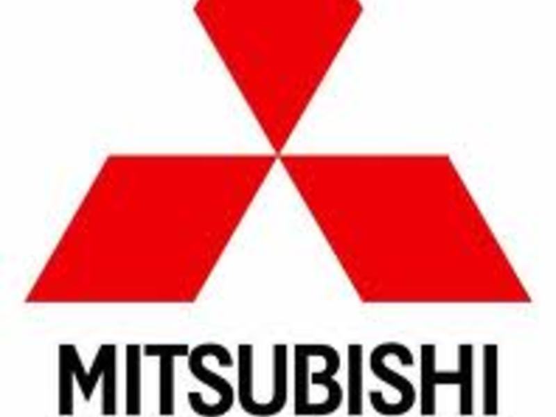 ФОТО Бампер передний для Mitsubishi Carisma  Киев