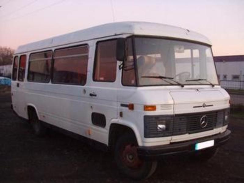 ФОТО Сигнал для Mercedes-Benz 613  Александрия