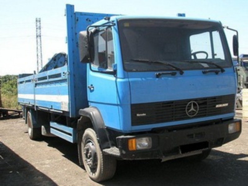ФОТО Бачок омывателя для Mercedes-Benz 1320  Александрия