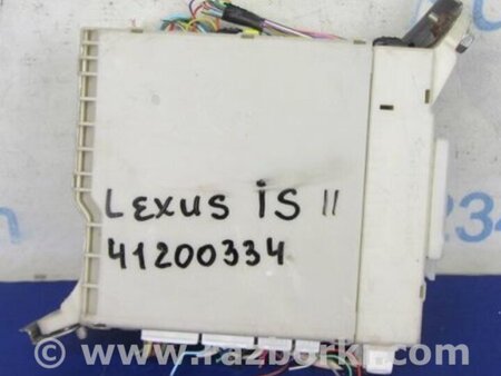 ФОТО Блок предохранителей для Lexus IS250/350 (06-12) Киев