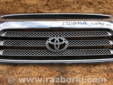 ФОТО Решетка радиатора для Toyota Tundra Киев