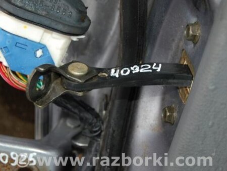 ФОТО Ограничитель двери передний правый для Mazda 6 GG/GY (2002-2008) Киев