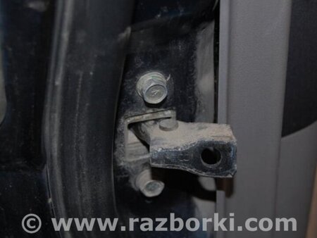 ФОТО Ограничитель двери задний правый для Mitsubishi L200 Киев