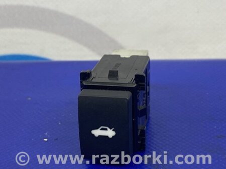 ФОТО Кнопка замка багажника для Subaru Legacy BN Киев