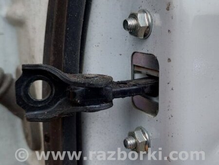 ФОТО Ограничитель двери задний правый для Subaru Legacy BN Киев