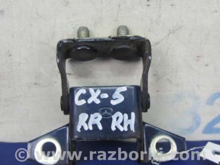 ФОТО Петля крышки багажника правая для Mazda CX-5 KE (12-17) Киев