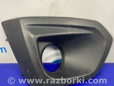 ФОТО Накладка противотуманной фары для Subaru Impreza Киев