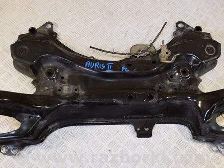 ФОТО Балка передняя для Toyota Auris E180 (08.2012-03.2018) Киев