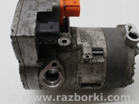 ФОТО Компрессор кондиционера для Volkswagen Passat B8 (07.2014-...) Киев