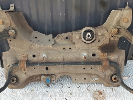 ФОТО Балка передняя для Renault Laguna Киев