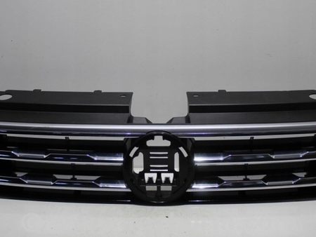 ФОТО Решетка радиатора для Volkswagen Tiguan (11-17) Киев
