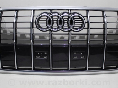 ФОТО Решетка радиатора для Audi (Ауди) Q3 8U, 8UB (06.2011-03.2019) Киев