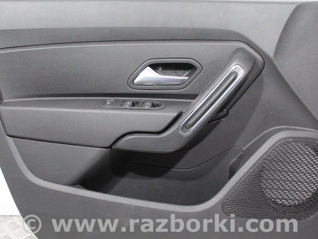 ФОТО Дверь передняя для Renault Duster Киев