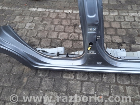 ФОТО Стойка кузова центральная для Citroen C3 Киев