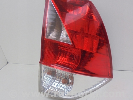 ФОТО Фонарь задний для Honda FR-V Киев