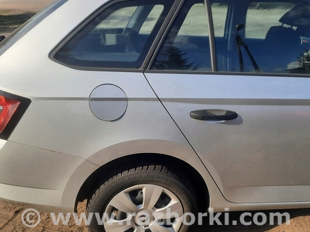 ФОТО Четверть автомобиля для Skoda Fabia Киев