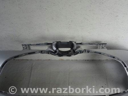 ФОТО Бампер передний для Toyota Yaris (05-11) Киев