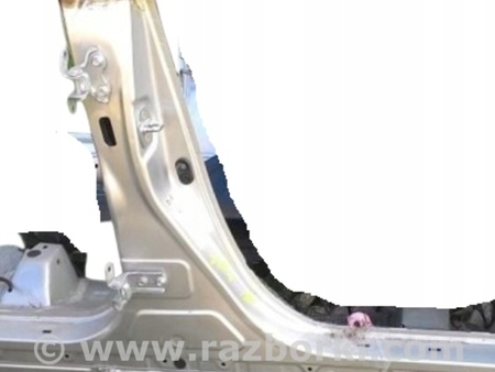 ФОТО Стойка кузова центральная для Toyota Prius (2016-) Киев
