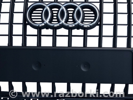 ФОТО Решетка радиатора для Audi (Ауди) Q5 8R (04.2008-03.2017) Киев