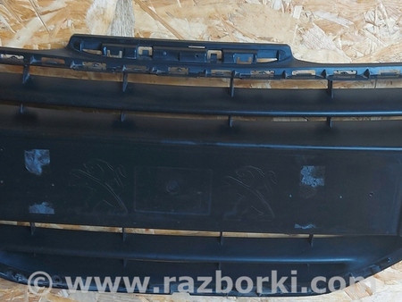 ФОТО Решетка радиатора для Peugeot 208 Киев