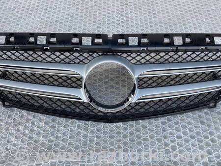 ФОТО Решетка радиатора для Mercedes-Benz A-klasse Киев