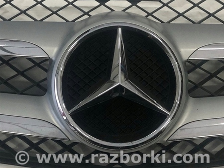 ФОТО Решетка радиатора для Mercedes-Benz C-CLASS Киев