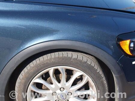 ФОТО Крыло переднее для Volvo C30 Киев
