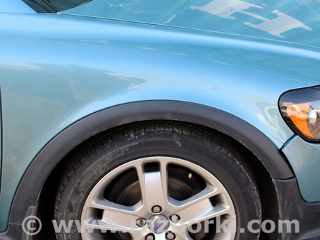 ФОТО Крыло переднее для Volvo C30 Киев