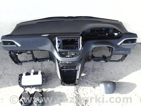 ФОТО Система безопасности для Peugeot 2008 Киев