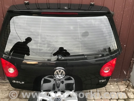 ФОТО Крышка багажника для Volkswagen Golf VII Mk7 (08.2012-...) Киев