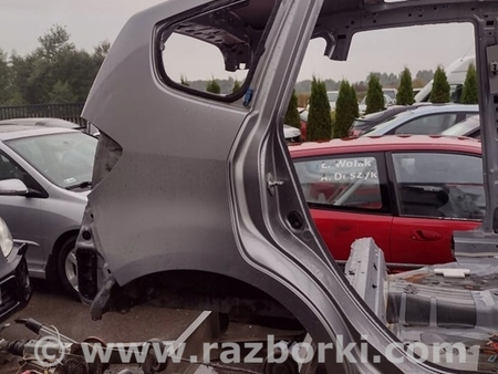ФОТО Четверть автомобиля для Honda Jazz Киев