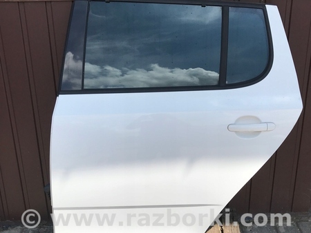 ФОТО Дверь задняя для Skoda Fabia Киев