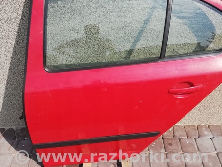 ФОТО Дверь задняя для Skoda Octavia Киев