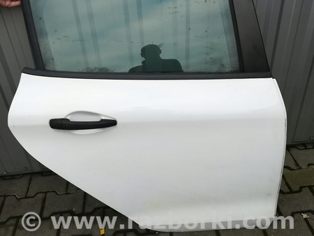 ФОТО Дверь задняя для Peugeot 208 Киев