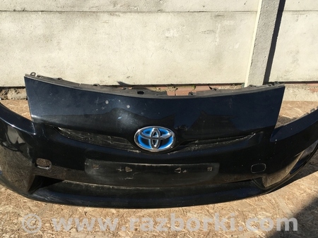 ФОТО Бампер передний для Toyota Prius (2016-) Киев