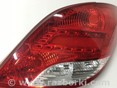 ФОТО Фонарь задний для Peugeot 207 Киев