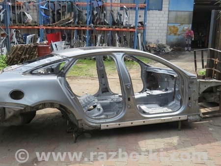 ФОТО Стойка кузова центральная для Jaguar XJ Киев