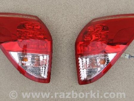 ФОТО Фонарь задний для Toyota RAV-4 (05-12) Киев