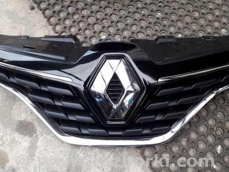 ФОТО Решетка радиатора для Renault Kadjar (2015-...) Киев
