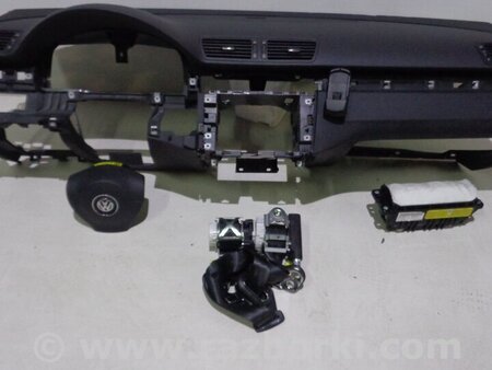 ФОТО Airbag подушка водителя для Volkswagen Passat B8 (07.2014-...) Киев