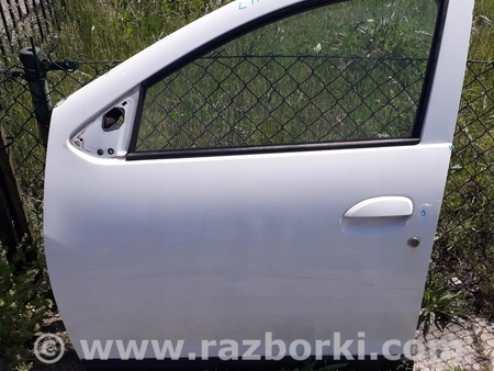 ФОТО Дверь передняя для Dacia Logan Киев