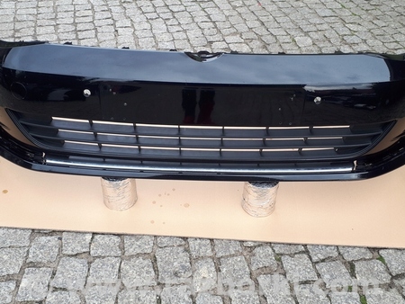 ФОТО Бампер передний для Volkswagen Golf VII Mk7 (08.2012-...) Киев