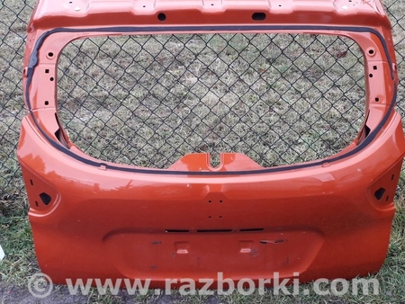 ФОТО Крышка багажника для Renault Captur (2013-...) Киев