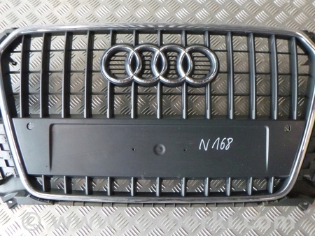 ФОТО Решетка радиатора для Audi (Ауди) Q3 8U, 8UB (06.2011-03.2019) Киев